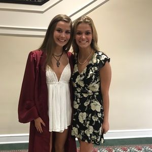 Meet your Posher, Callie and hadley